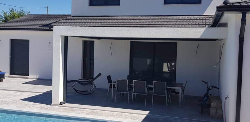 maçonnerie à Saint-Pierre-de-Mézoargues